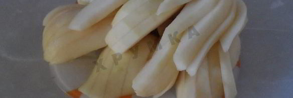 шарлотка с грушами в мультиварке