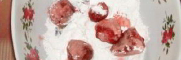 шарлотка с клубникой в мультиварке