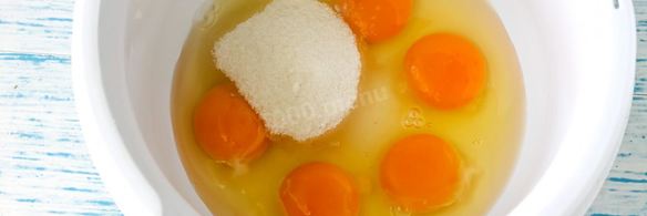 шарлотка с корицей