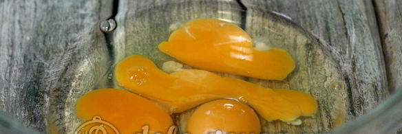 шарлотка с яблоками в мультиварке