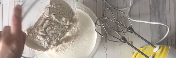 шарлотка с ягодами