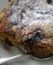 Вишневая шарлотка