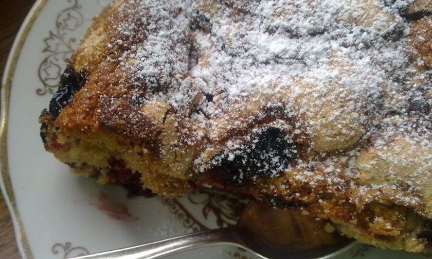 Рецепт вишневой шарлотки