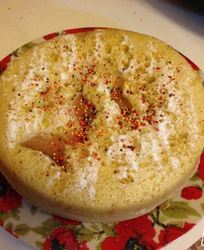 Яблочная шарлотка в мультиварке