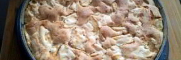 яблочная шарлотка