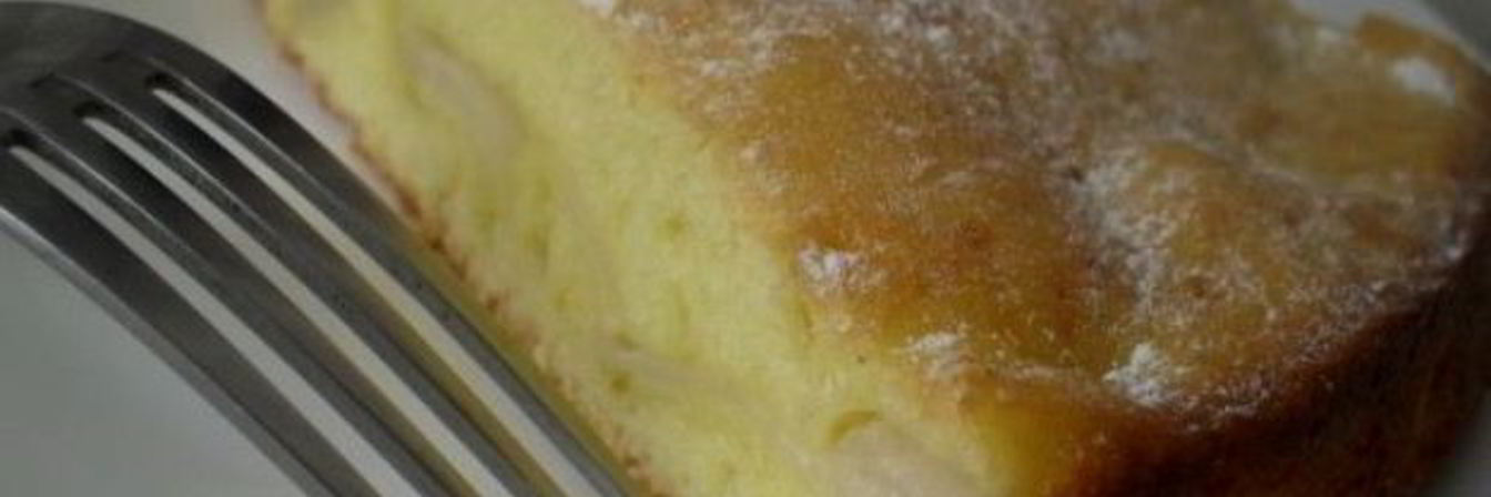 Яблочно-грушевая шарлотка