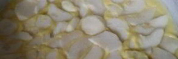 яблочно-грушевая шарлотка