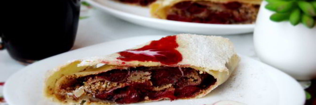 Вишневый штрудель