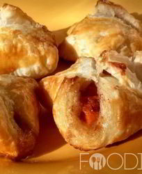 Слоеные конвертики с тыквой