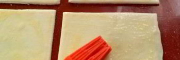 слоеные конвертики с тыквой