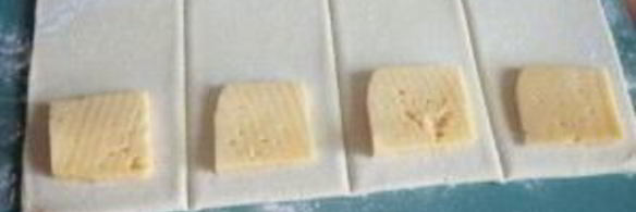 слойки из готового дрожжевого теста