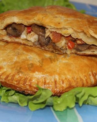 Слойки из слоеного теста с мясом Панама-мама