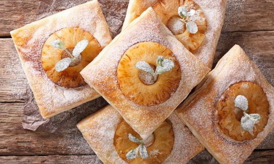 Рецепт слоек с ананасами