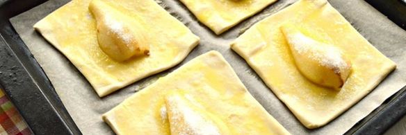 слойки с грушами