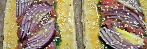 слойки с картошкой и лососем