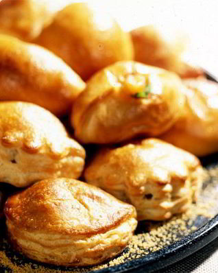 Слойки с хурмой