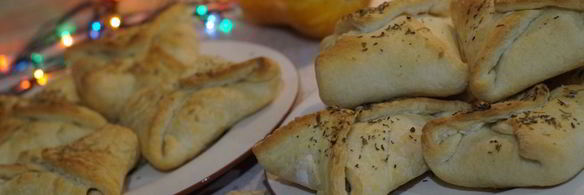 слойки с колбасками и сулугуни