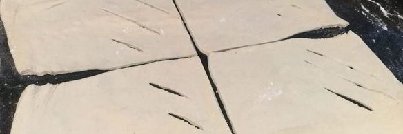 слойки с крабовыми палочками и творогом