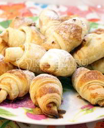 Слойки с курагой