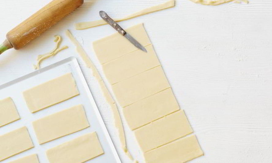 Рецепт слоек с творогом из дрожжевого теста