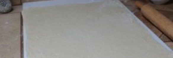 слойки с творогом