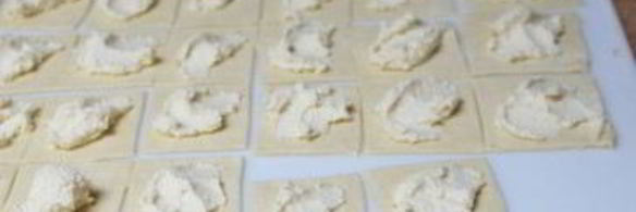 слойки с творогом