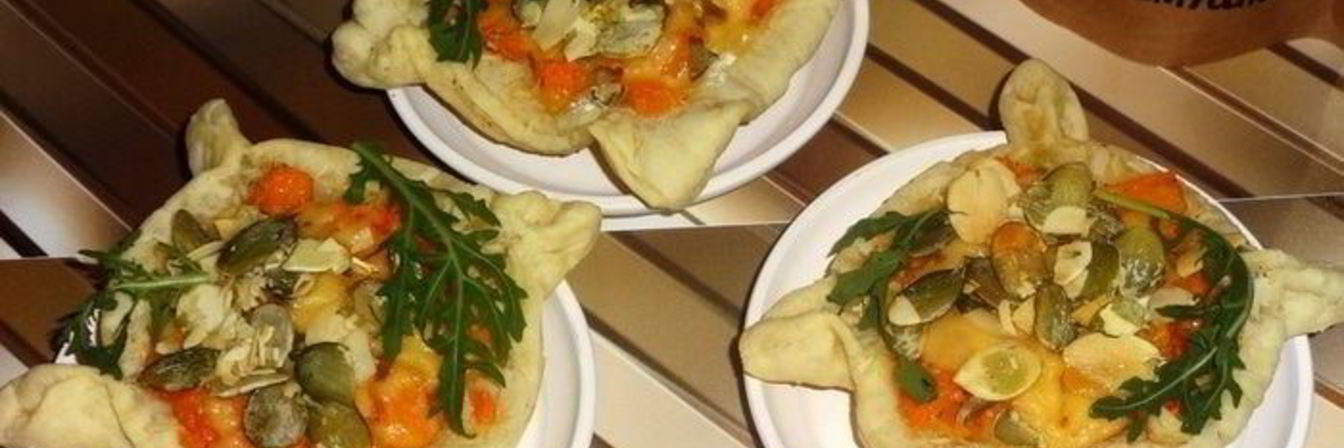 Слойки с тыквой и тыквенными семечками