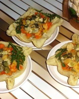 Слойки с тыквой и тыквенными семечками