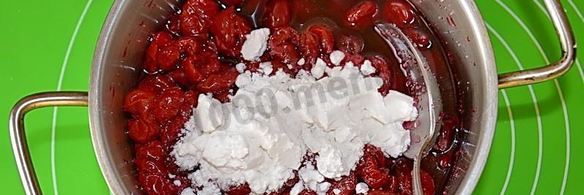 слойки с вишней