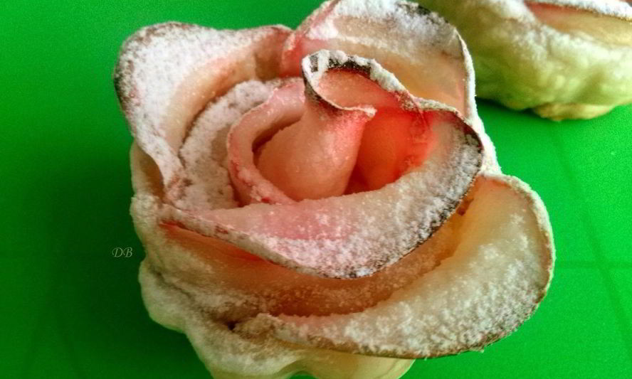 Рецепт слоек с яблоками из слоеного бездрожжевого теста