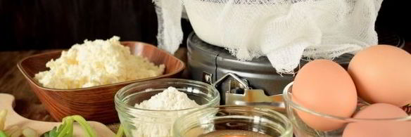 несладкие сырники с начинкой из яйца и зеленого лука