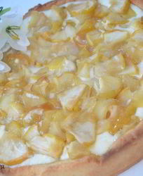 Песочный творожник с яблочной начинкой