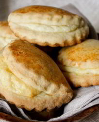 Сочники с творогом по-домашнему