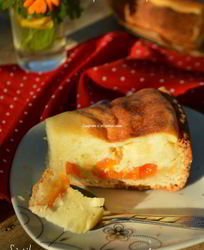 Сырник с абрикосами