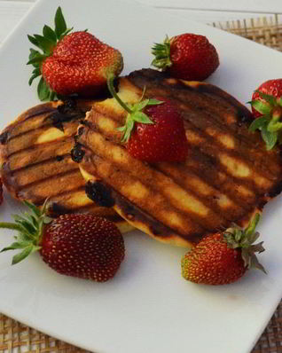 Сырники с клубникой