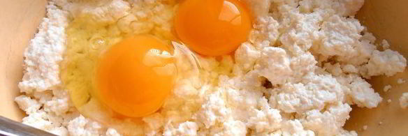 сырники с шоколадным вулканчиком — праздничный завтрак