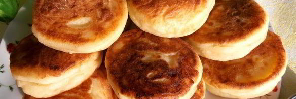 сырники с шоколадным вулканчиком — праздничный завтрак