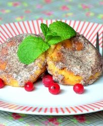 Сырники в духовке под сметанным соусом