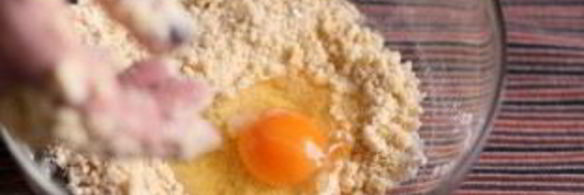 творожник со взбитыми сливками и ванилью