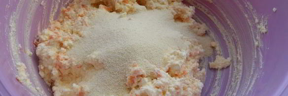 творожные сырники с тыквой и сливами