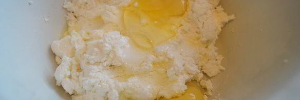 ванильные сырники с шоколадным соусом