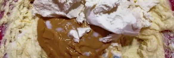 бисквитный торт с арахисовым кремом