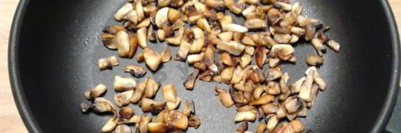 блинный торт с грибами и курицей