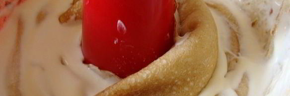 блинный торт свеча