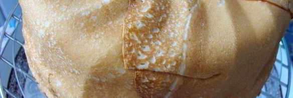 блинный торт свеча