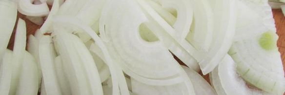 блинный тортик с грибным соусом