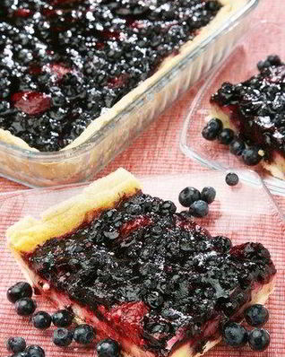 Черничный торт с лимонной цедрой