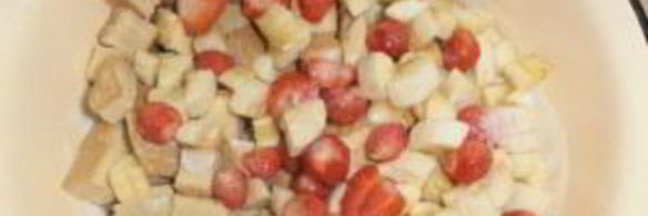 клубнично-банановый торт