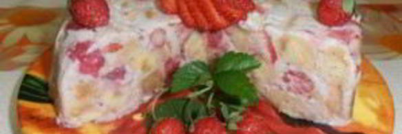 клубнично-банановый торт