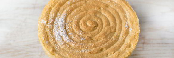 муссовый торт персик-клубника-карамель